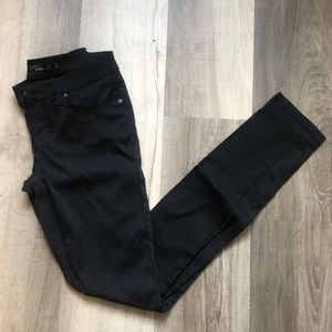 Prana Briann Pant